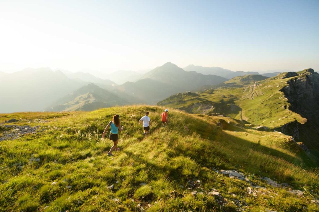 TRAIL RUNNING